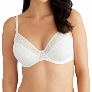 Wacoal White Lace Underwire Bra